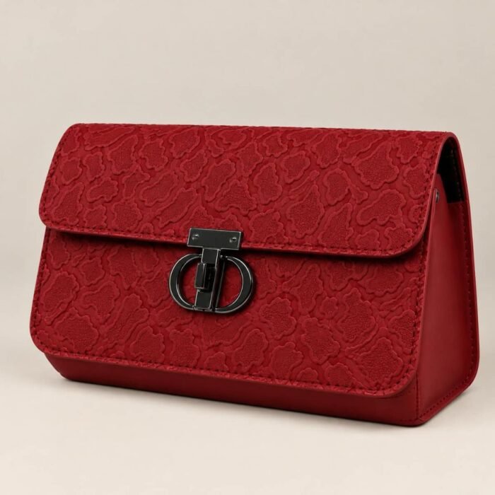 Elegant Red Patterned Clasp Shoulder Bag